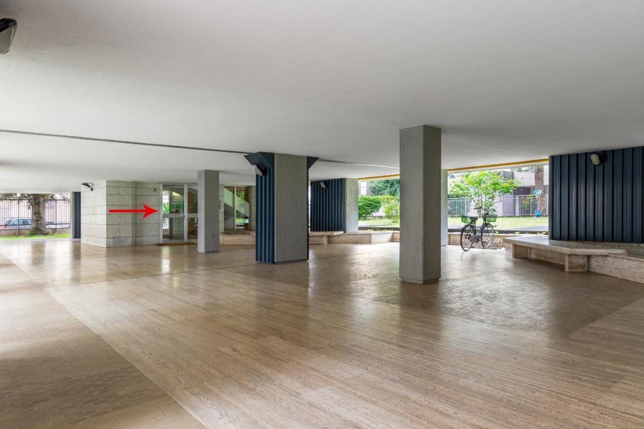 Niguarda-Zara Xxl Home,Two Balconies,Wifi,Family Милано Екстериор снимка